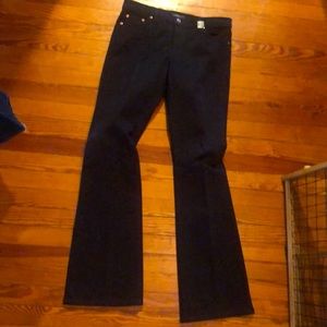 Brown bootleg jeans. In great condition